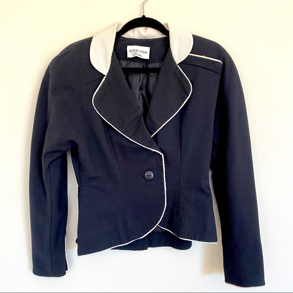 Vintage navy/off white blazer!